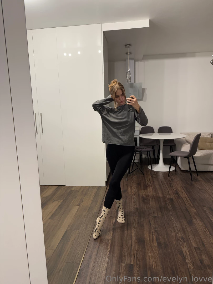 I live for moments that i want to remember forever 