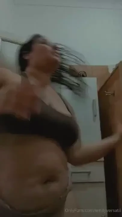 I show you a little bit of me after the shower sexy fun and joyful 