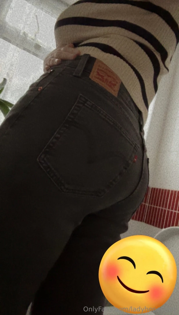 Day 3 30 i got some cute new jeans last week wanna see what s 