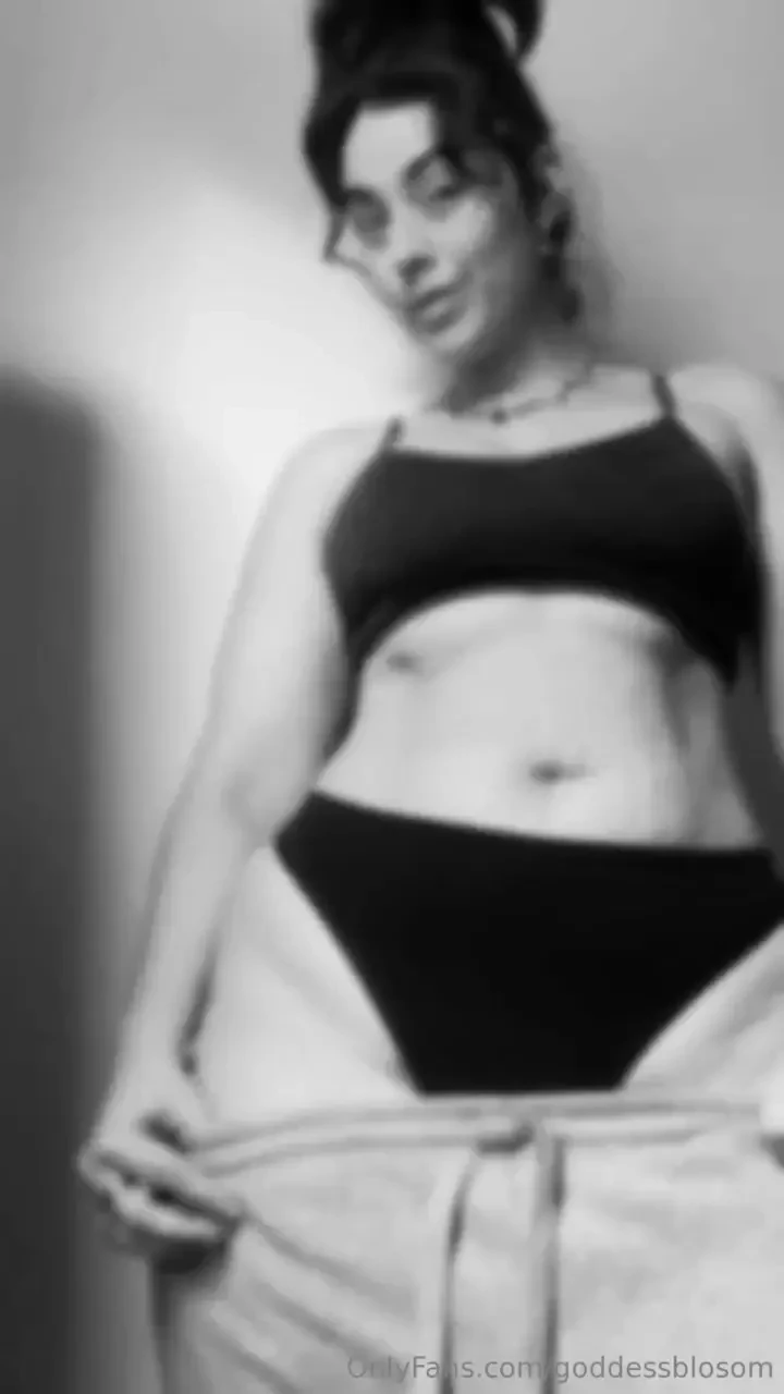 Subscribe now scarletblosom 