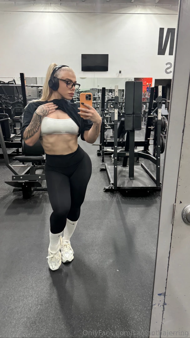 Anyone down to be my spotter 