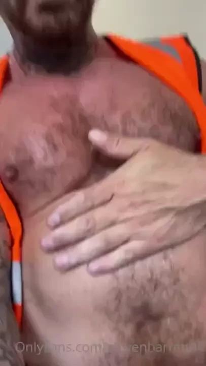 Sweating to fuk on this job dirty smelling and dripping from every 