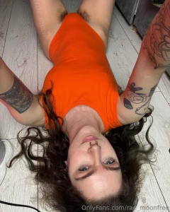 I love how you can see my rock solid abs through my bodysuit