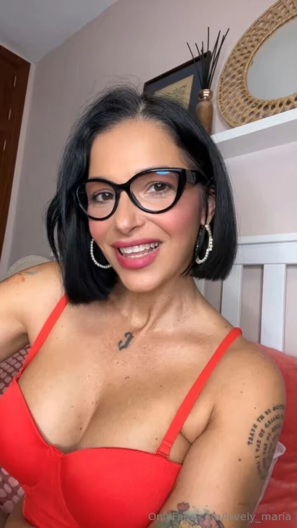 I ve got zero intentions of behaving tonight dm me and i ll show you 