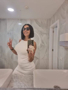 Feeling cute maybe even a little dangerous wanna see dm me