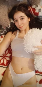 Your little oli your little oli right now wet she wants to fill her part 148