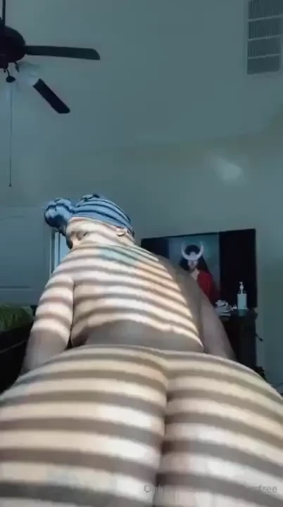 Completely naked just for daddyyyyyy unlock 