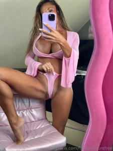 Breaking up the week in pink it gets me nbsp so nbsp fucking hot