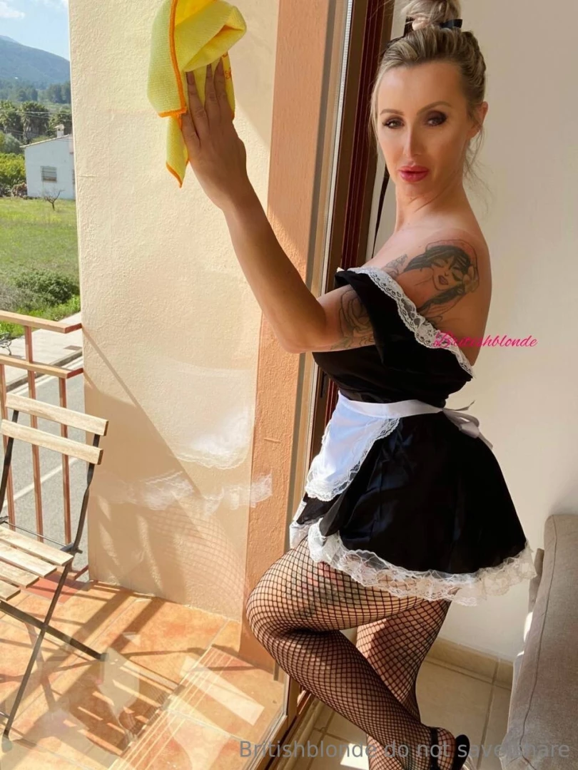 When mommy gives you a maid costume strike a pose 