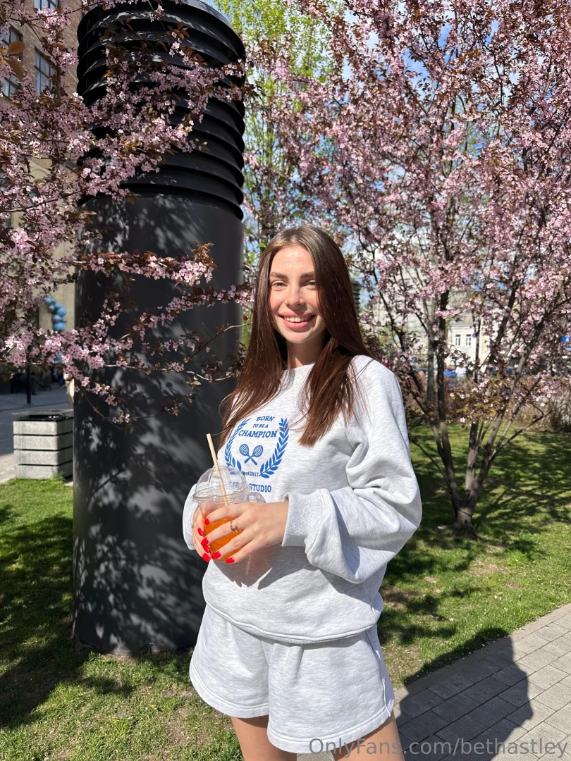 Is it spring i love all these blossoming trees the scent is spreading 