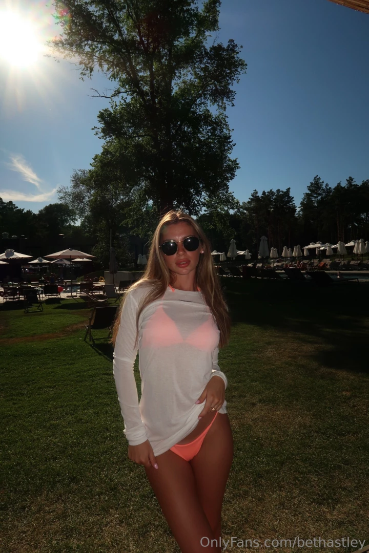 The end of summer vacation fall has already started and i want to part 1 