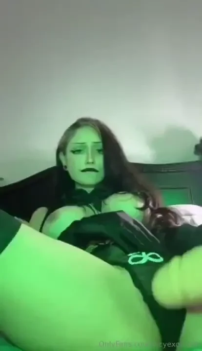 Shego masturbaci n doble ven a ver c mo shego disfruta de su mejor 