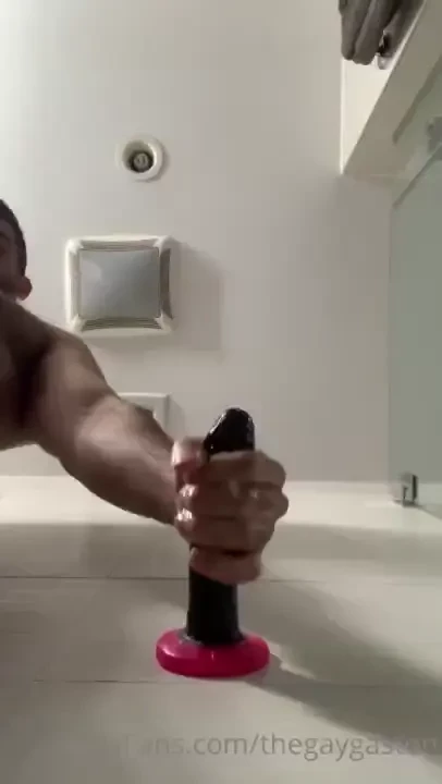 First dildo toytuesday full video available in your dms 