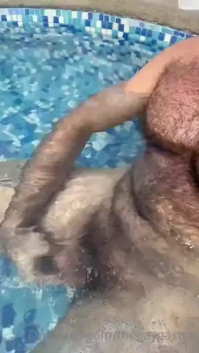 Do you like that thick dick would you join me in my hot tub 