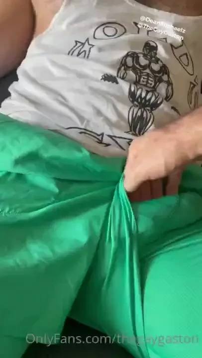 Each time i get together with deanmichaelz the sex gets better and 