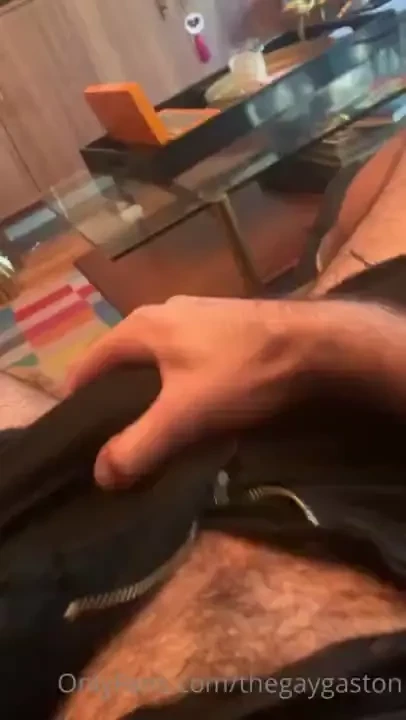 He was crapped in those tight shorts 