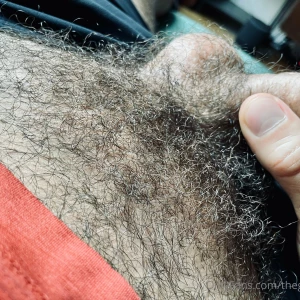 The base of my cock is so hairy part 1