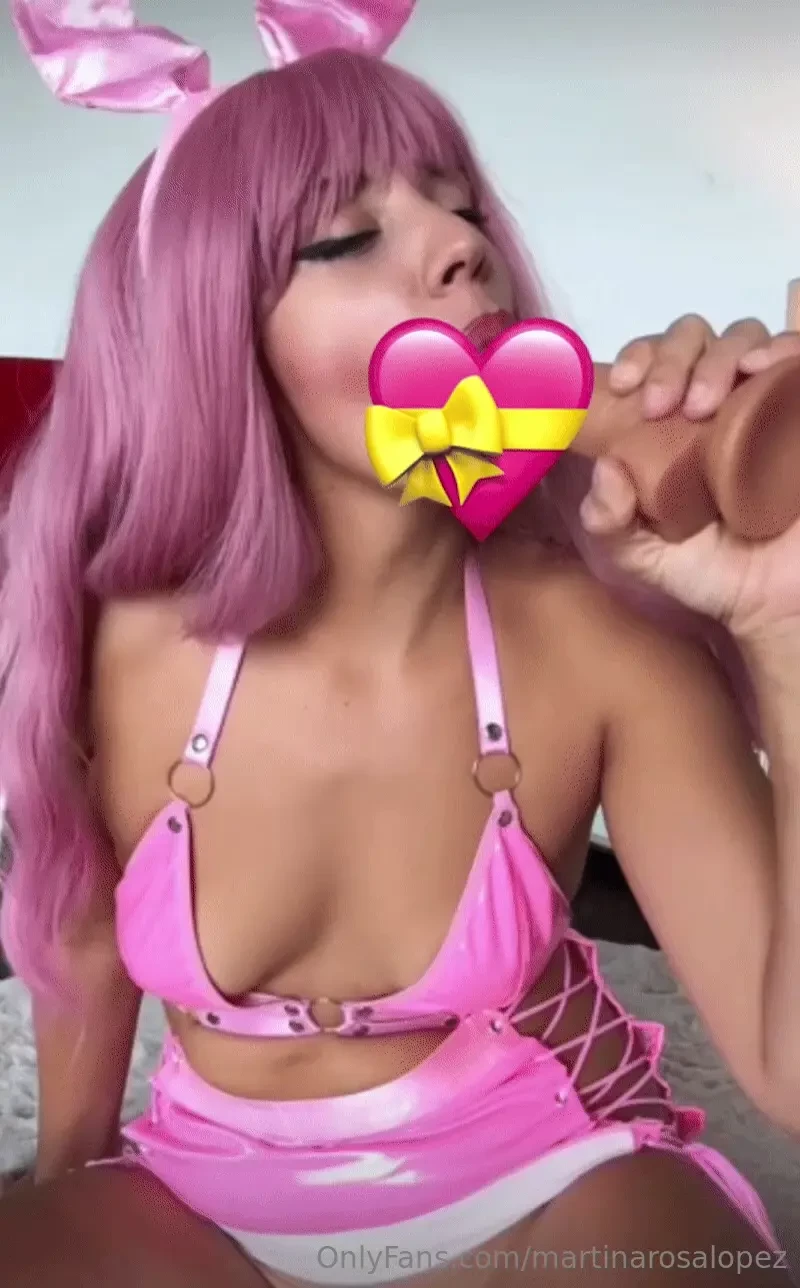 Fucking my pussy with my biggest dildo i love getting dirty for you 