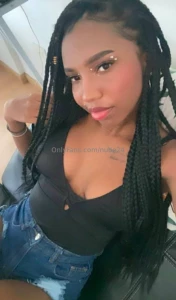 Hello love i am yoxary here you will find a hot woman waiting for you part 2