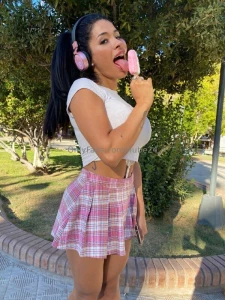 Exoticabombshells is a passionate woman who knows how to stand out a part 3