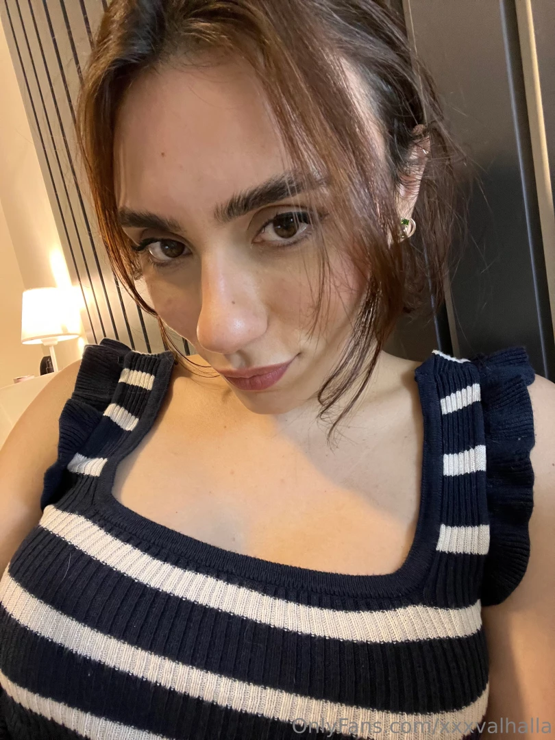 My fav place in the house like think about it you sleep there 10 10 part 1 