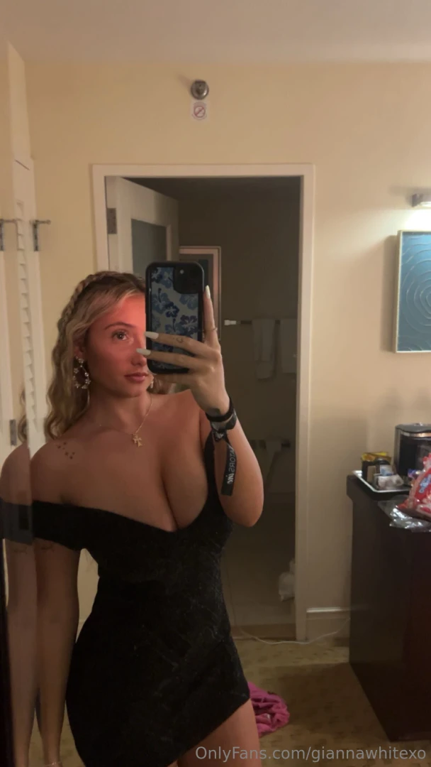 I think we should change me into something naughtier dont you think 