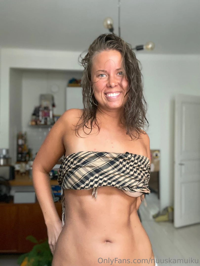 Oh yea starting to feel like me again and sexual energy is cumming part 1 