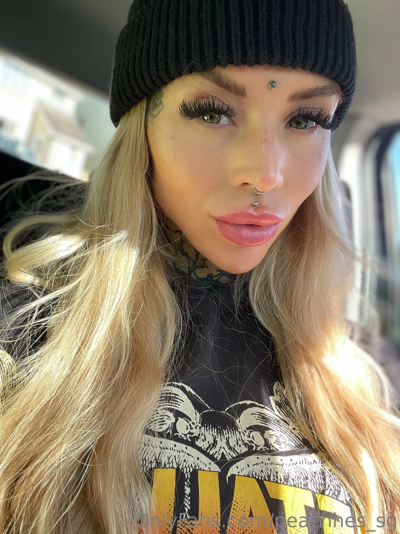 Whats your favourite way to wake up 