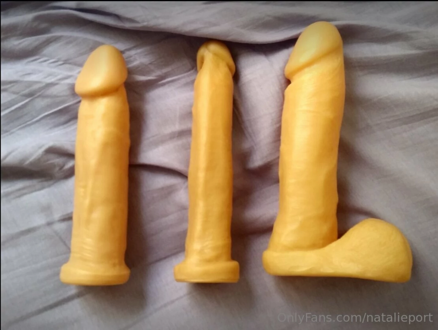 Which one do you prefer me to use today i am a simple onlyfans girl 