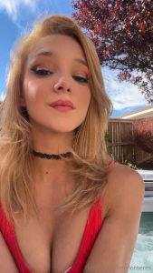 Im bored pleaseeeee message meee xx