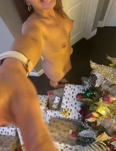 Gift yourself my premium page for christmas because i want you to see