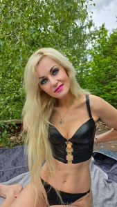 Elliehotwife part 26