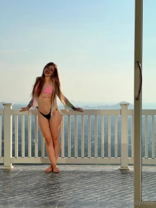 Moments when everything around you freezes and all that s left is the