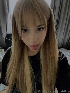 Another cute picture that looks really cool i love goofing around and