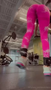 Who wishes they could sniff my sweaty gym clothes part 1