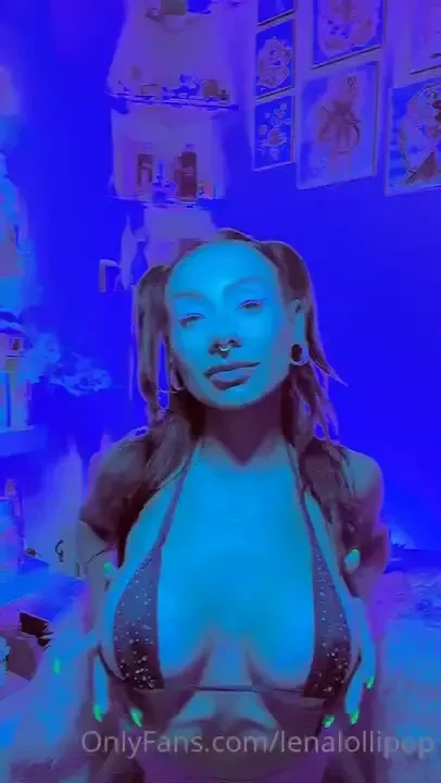 I know you re mesmerized by that t tty bounce say goodbye to mommy s 