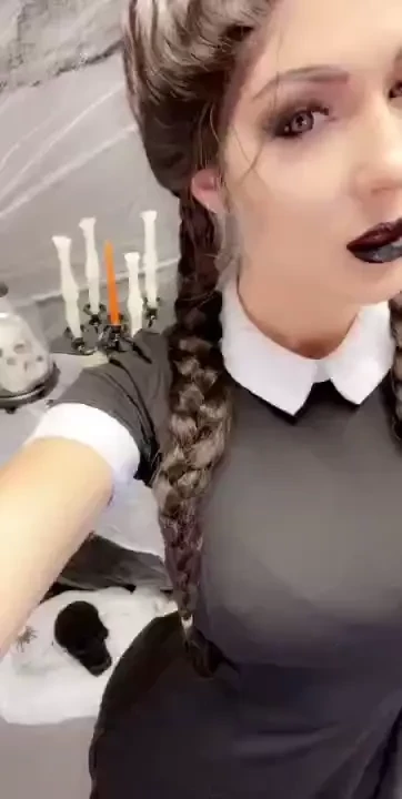 It s almost wednesday heheheh this is the regular wednesday addams 