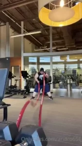 Halo all well tonight i worked my body in the gym but also flexed my part 9