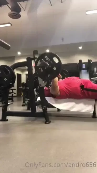 First off just wanna say it s sooooooo awesome to be back at my gym so part 9 