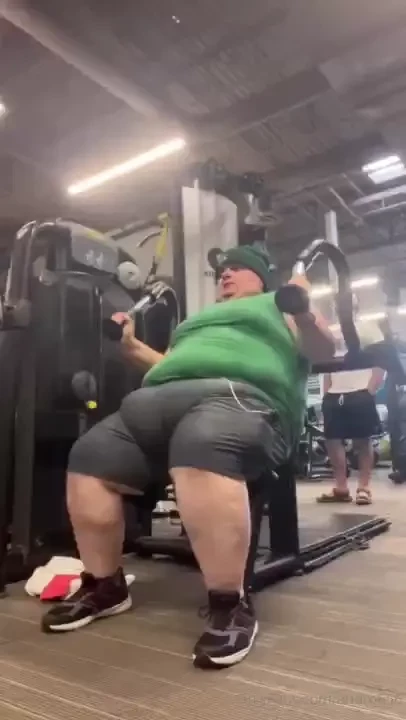 Halo all well that was an exausting day first let s talk the gym 