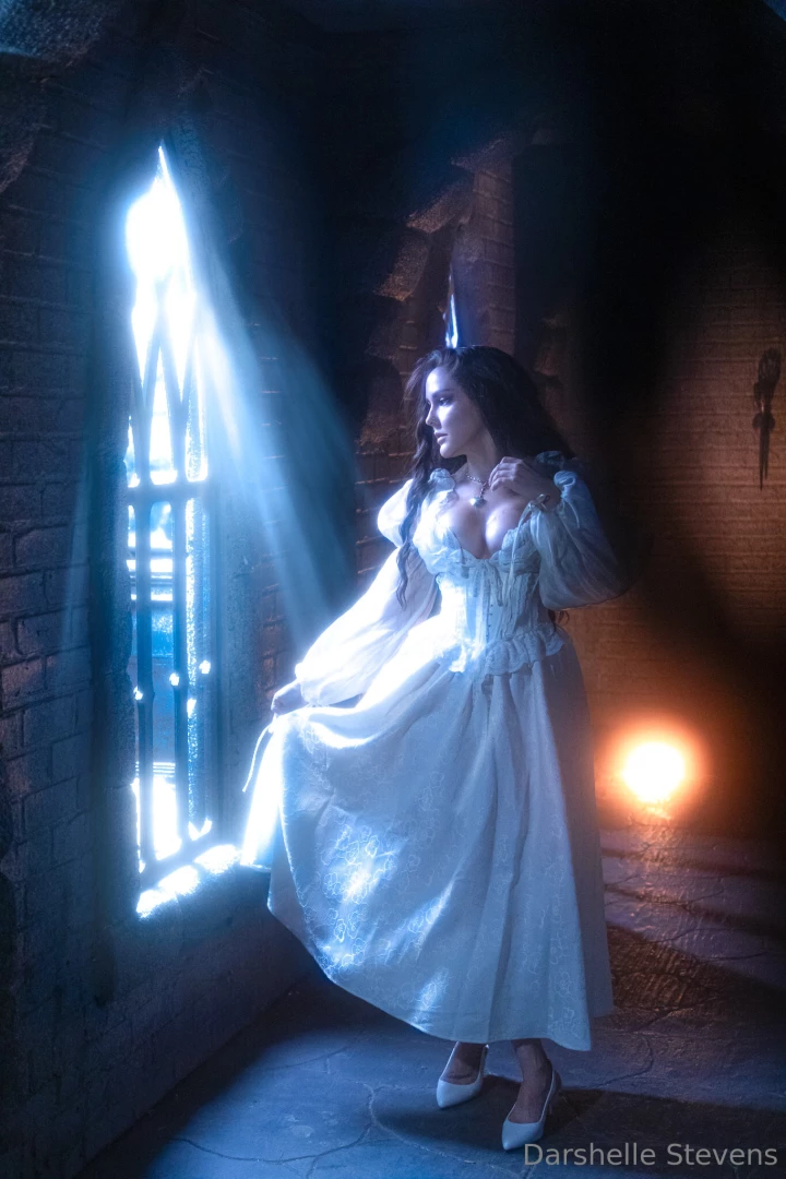 The night calls to me 