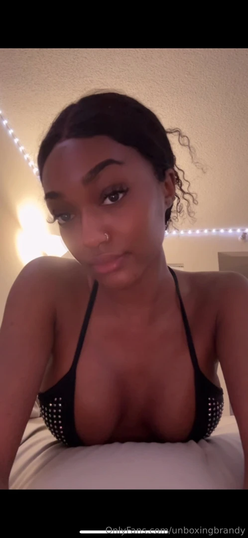 More eye contact - seriously how long can you last with these eyes 