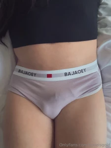 Roxieisgold1 part 27