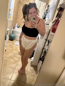 Morning xoxo want to see the boobies pic