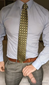 Snoozed my alarm at 5 30am slept untill 7am decided to show off my part 7