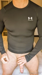 Snoozed my alarm at 5 30am slept untill 7am decided to show off my part 11