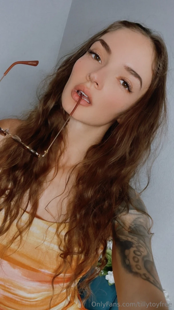 Boop just me popping up on your feed hope you re having the best day 