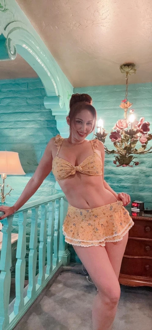 Curves for days wanna trace them 