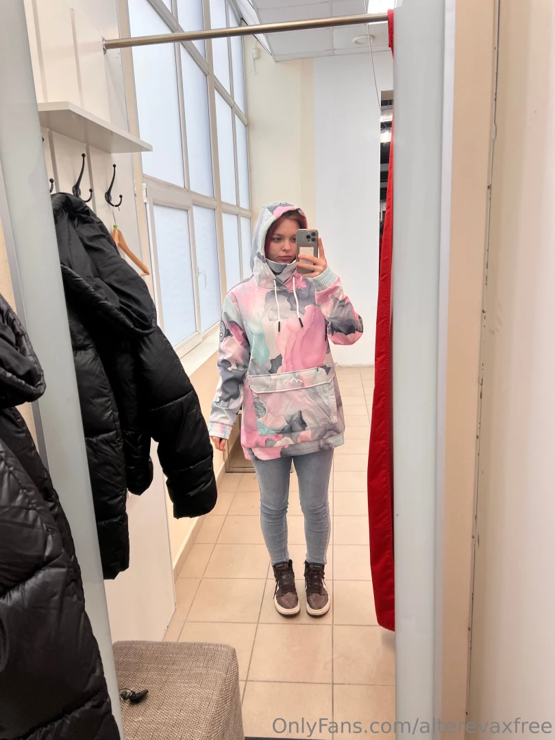 Winter is the time when you want coziness warmth and some bright 