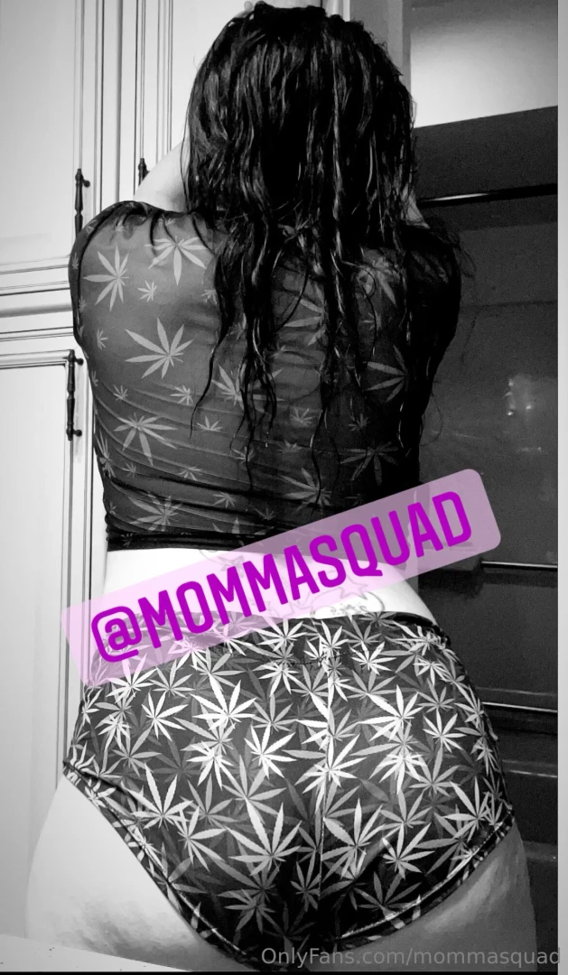 Oldie but goodie tips me and i send you a naughty pic of your choice 